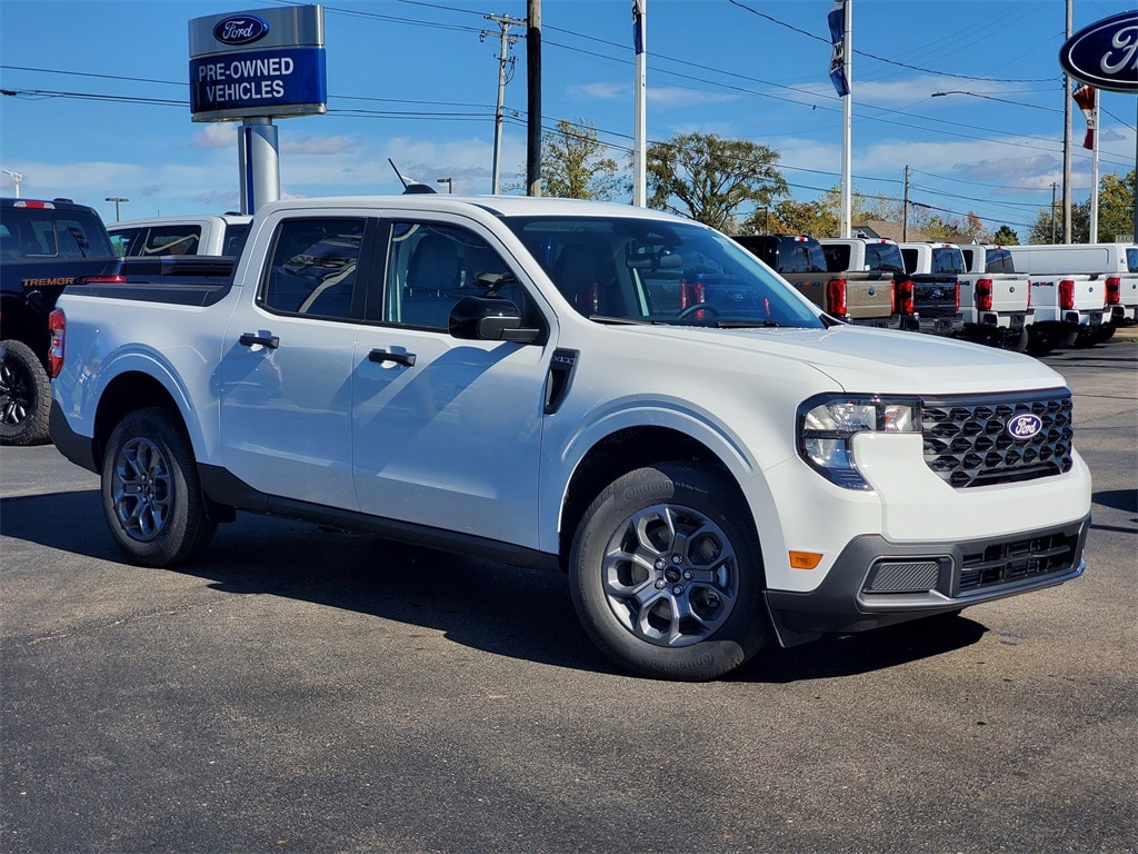 New 2025 Ford Maverick XLT Truck