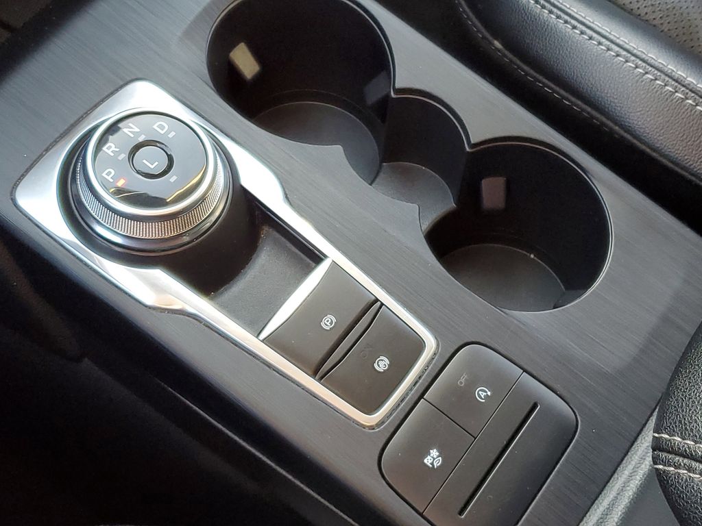2022 Ford Escape SEL - Photo 22