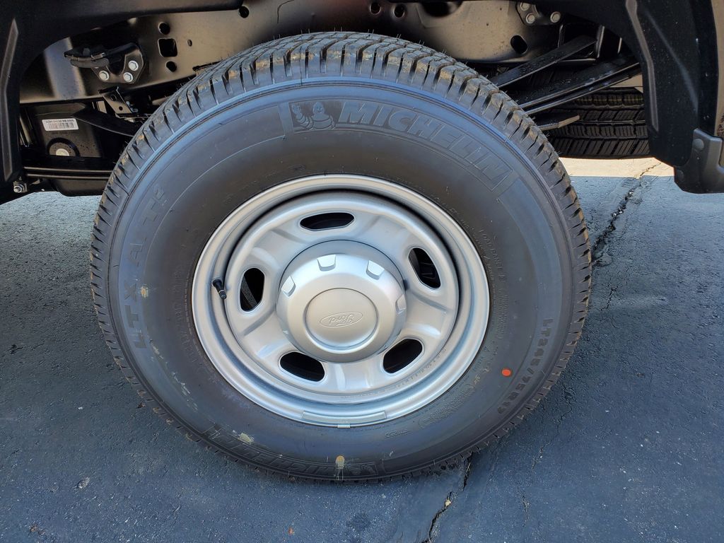 2026 Ford F-350 Super Duty XL - Photo 27
