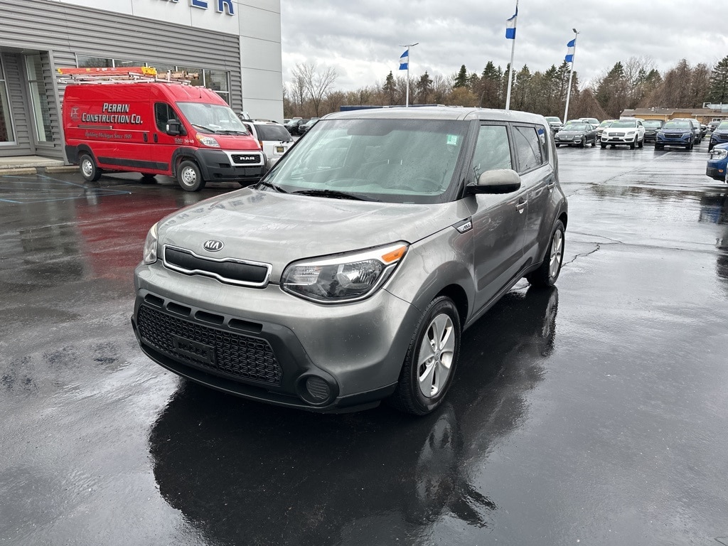Used 2016 Kia Soul  with VIN KNDJN2A23G7319606 for sale in Owosso, MI
