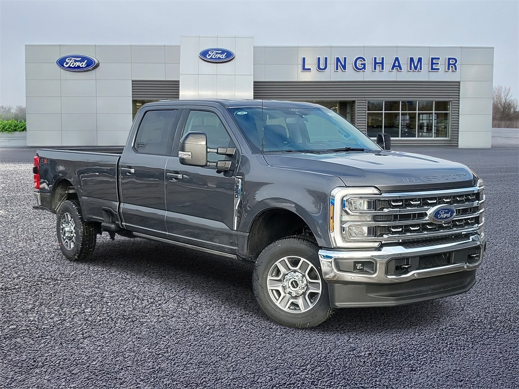 2026 Ford F-350 Super Duty Lariat's photo