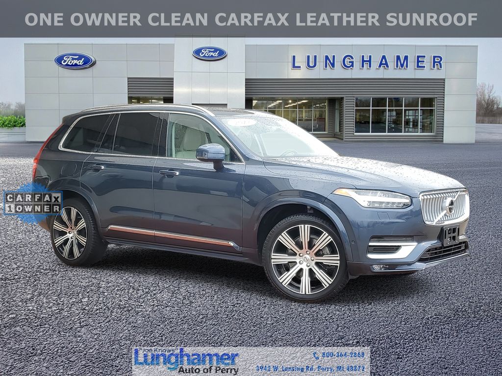 2022 Volvo XC90 Inscription