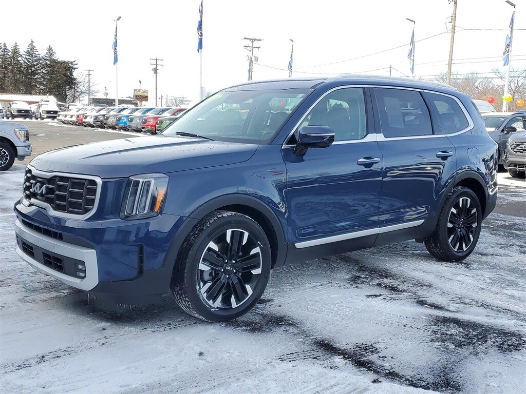 Used 2025 Kia Telluride SX SUV