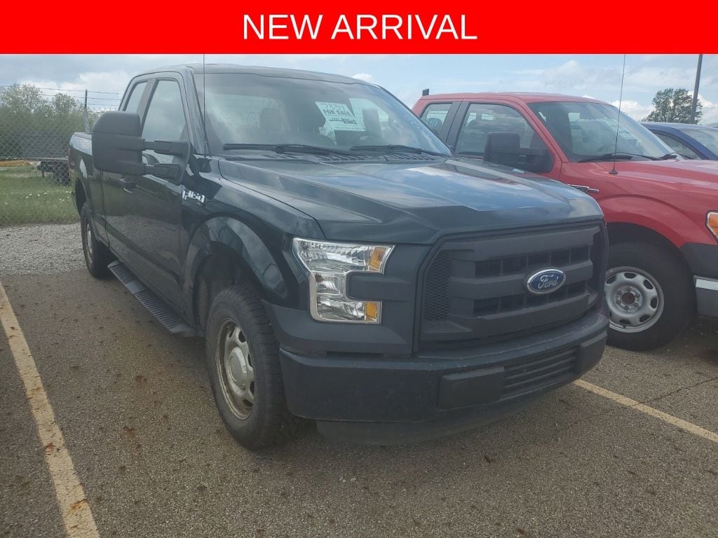 2015 Ford F-150 XL SuperCab 145-in's photo
