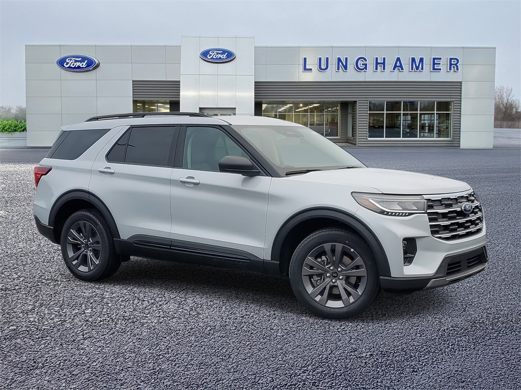 2026 Ford Explorer Active's photo