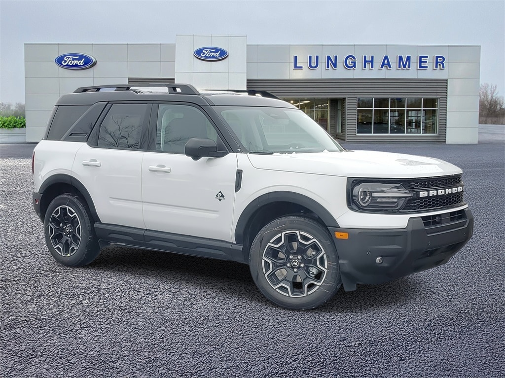 2025 Ford Bronco Sport Outer Banks's photo