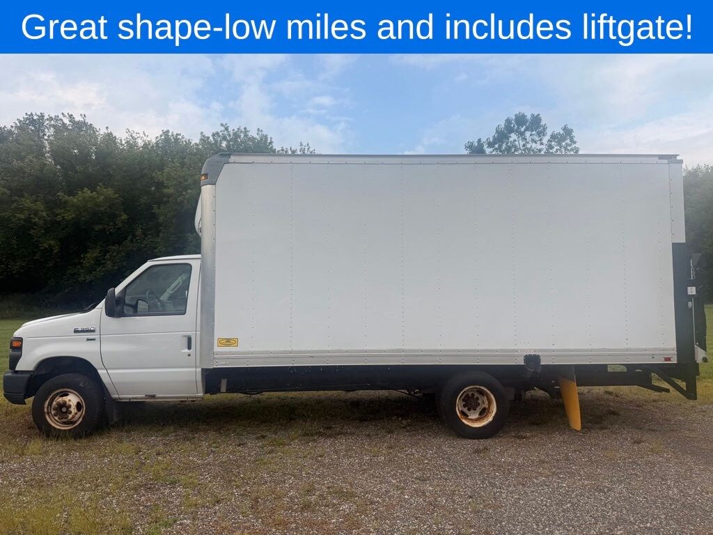 Used 2012 Ford E-350SD Base Cab/Chassis