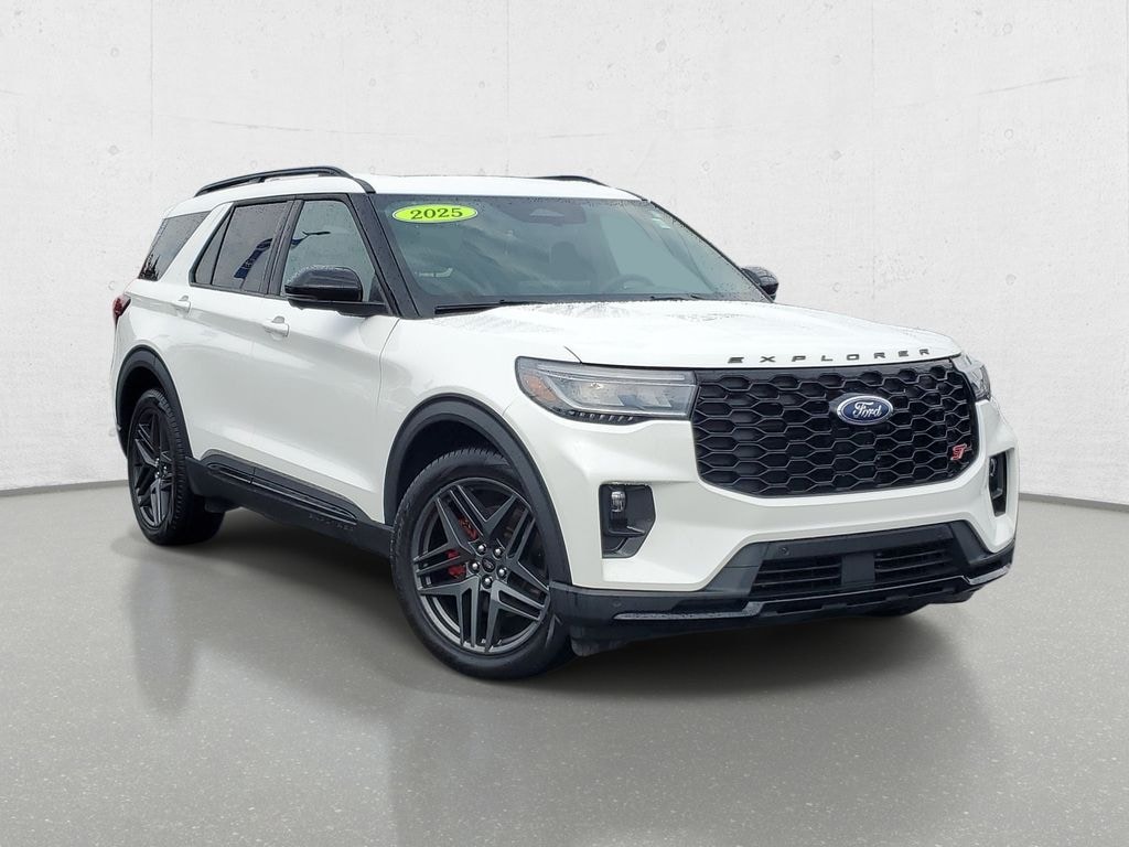 Used 2025 Ford Explorer ST SUV
