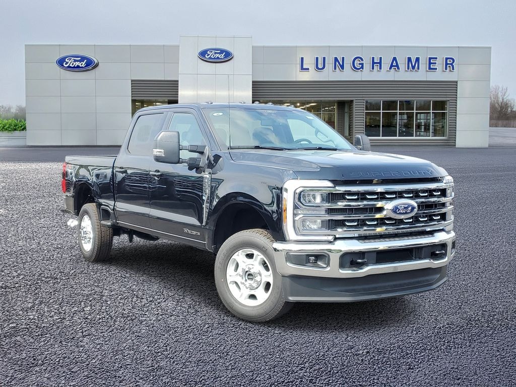 New 2026 Ford F-250 XLT Truck Crew Cab