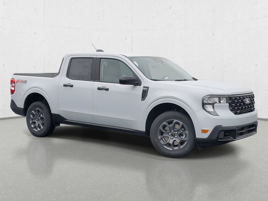New 2025 Ford Maverick XLT Truck SuperCrew