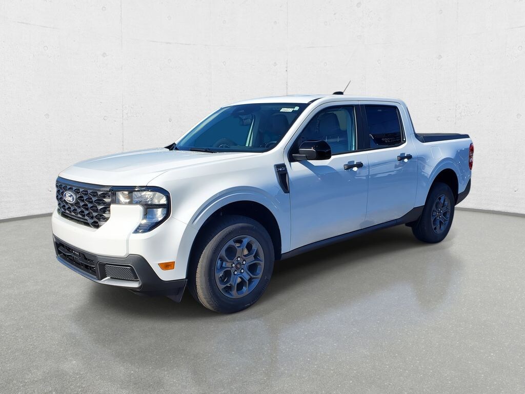 New 2025 Ford Maverick XLT Truck SuperCrew