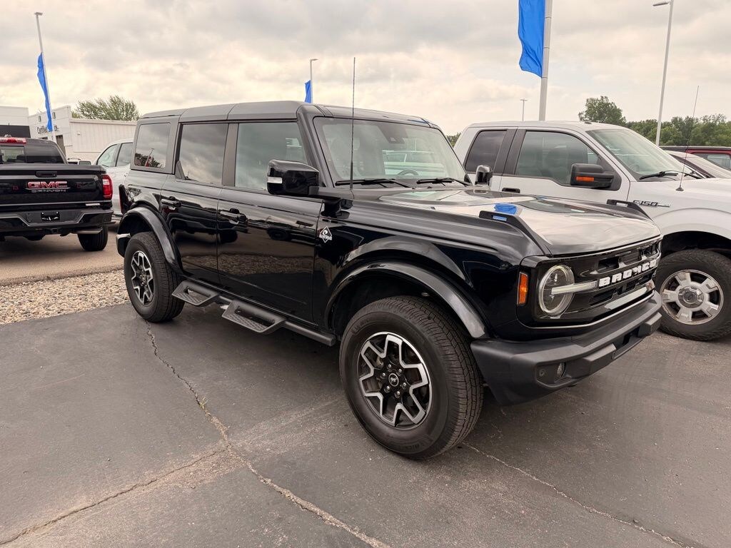 Used 2023 Ford Bronco Outer Banks SUV
