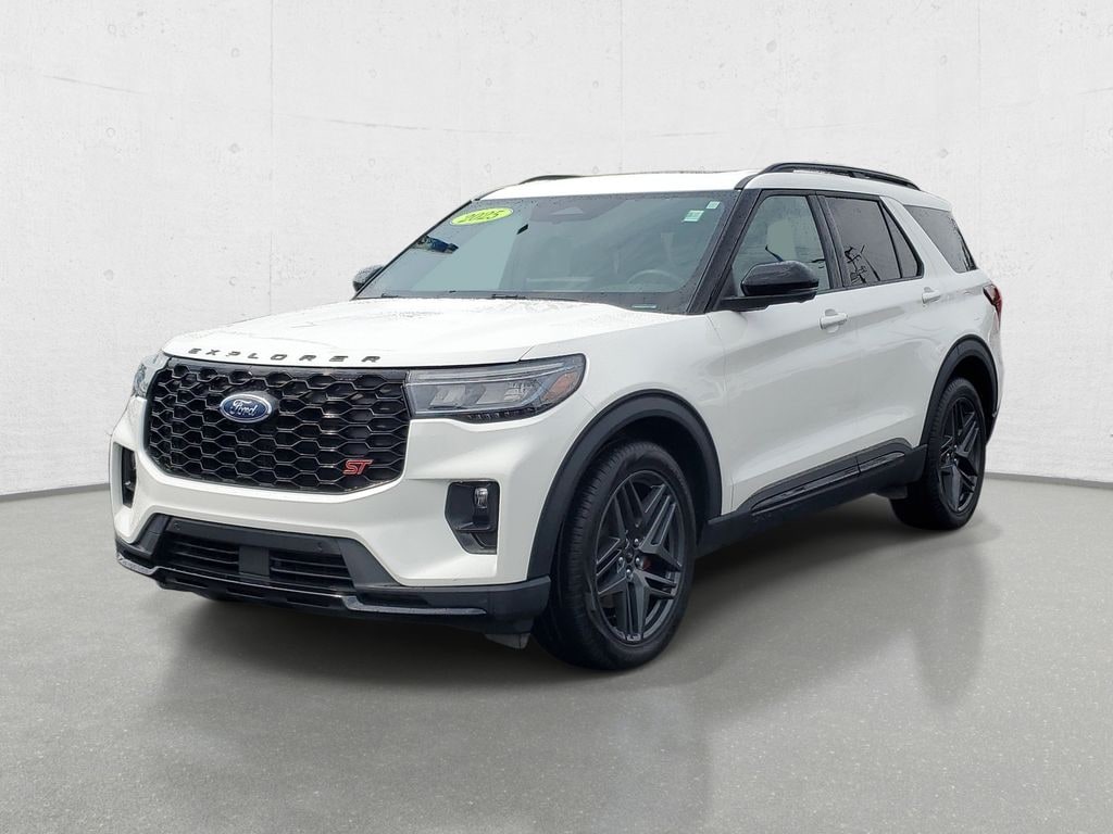 Used 2025 Ford Explorer ST SUV