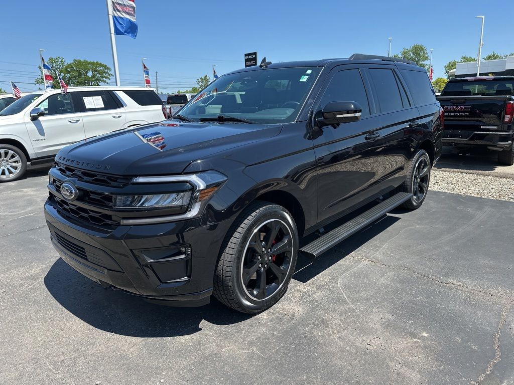 2023 Ford Expedition Limited 4X4's photo