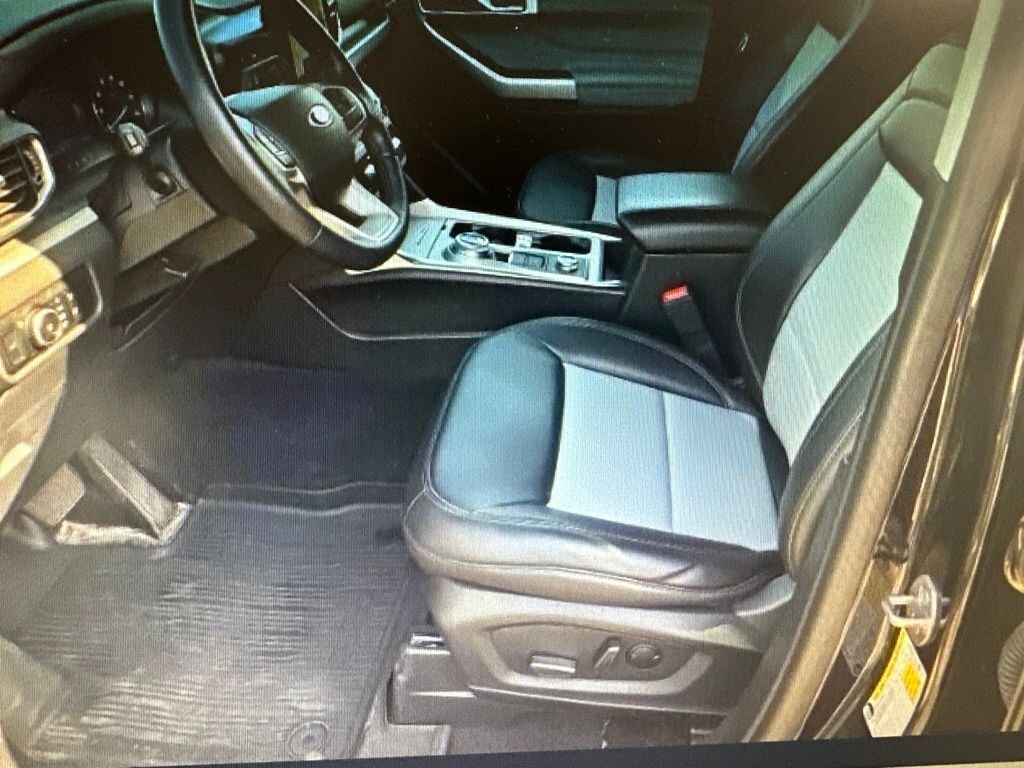 Used 2024 Ford Explorer XLT SUV