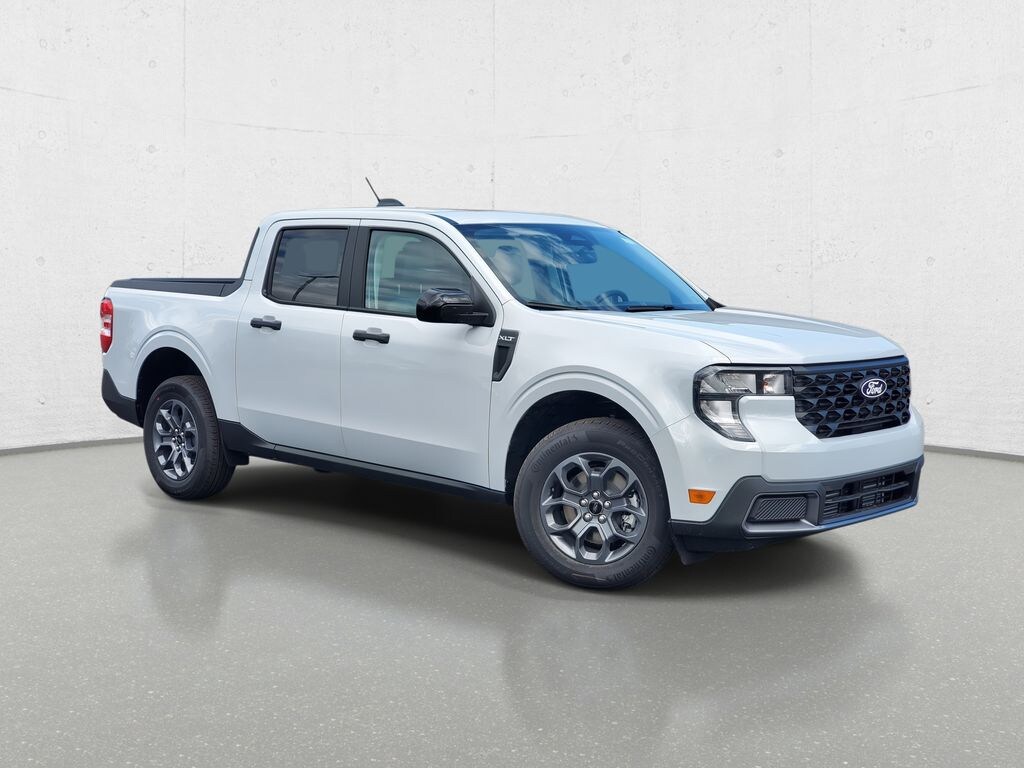 New 2025 Ford Maverick XLT Truck SuperCrew