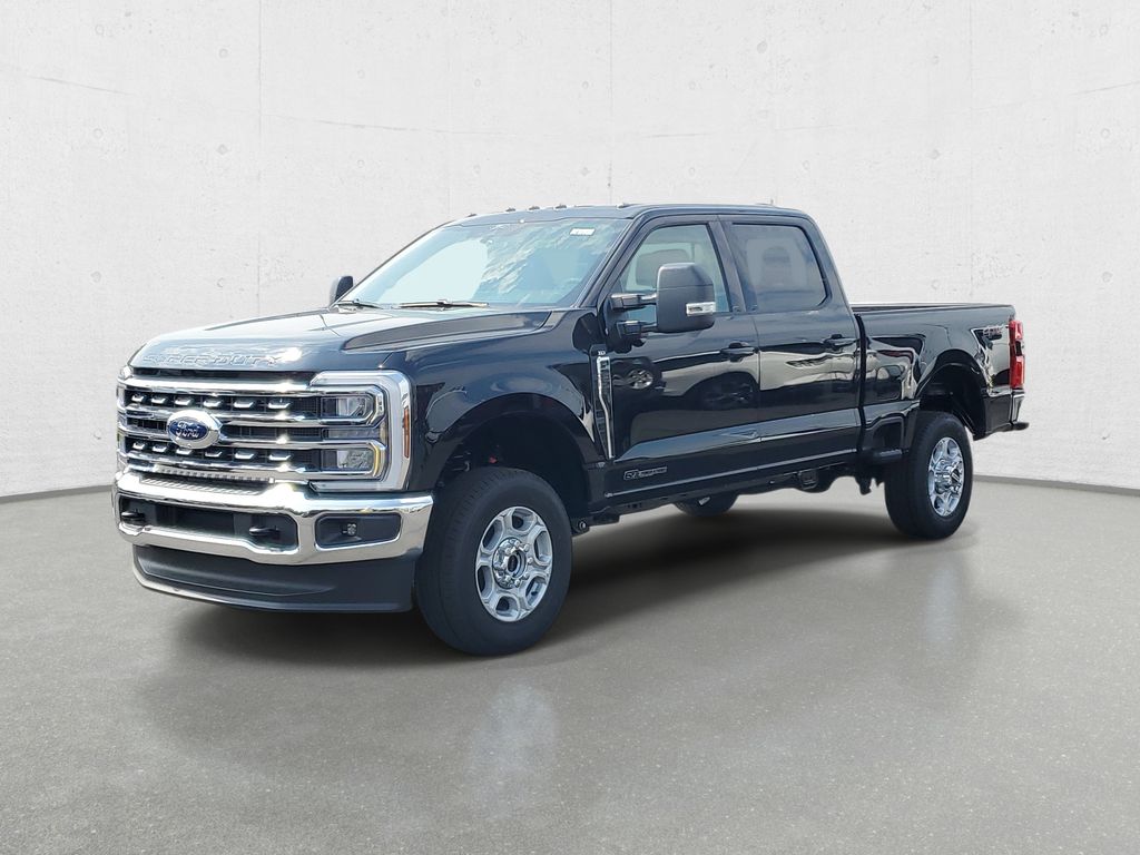 New 2026 Ford F-250 XLT Truck Crew Cab