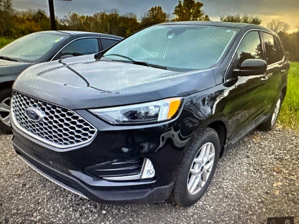  Ford Edge