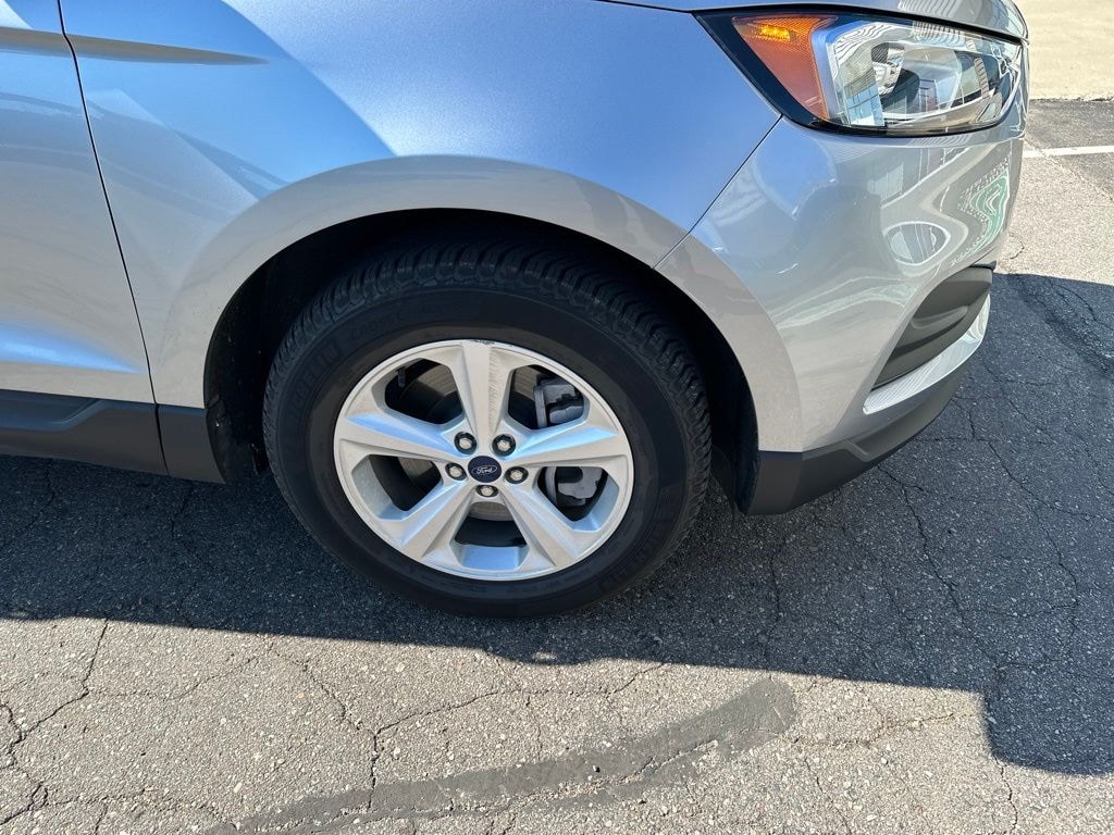 Used 2021 Ford Edge SE SUV