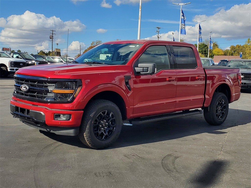 New 2025 Ford F-150 XLT Truck SuperCrew Cab