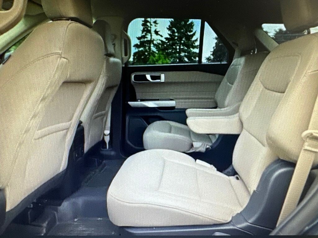 Used 2024 Ford Explorer XLT SUV