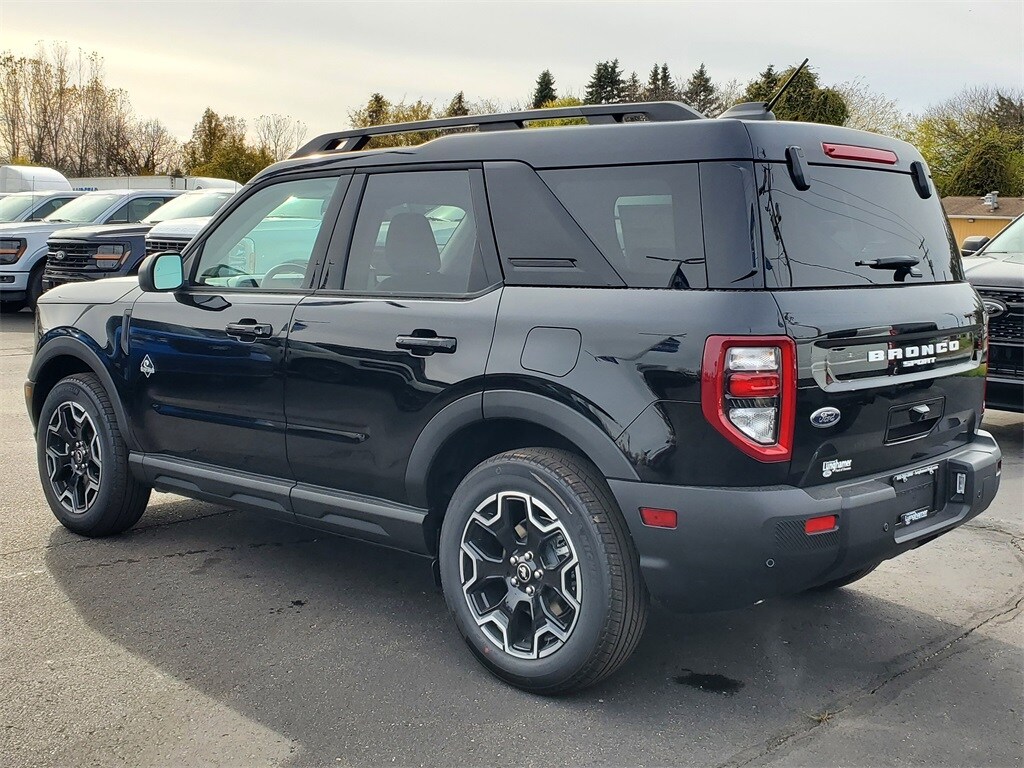 New 2025 Ford Bronco Sport Outer Banks SUV