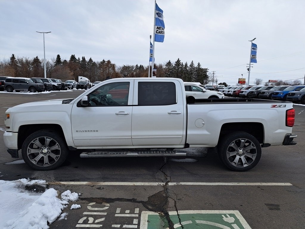 Used 2018 Chevrolet Silverado 1500 LT Truck
