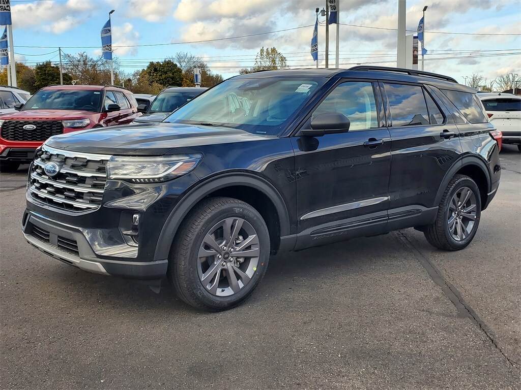 New 2026 Ford Explorer Active SUV