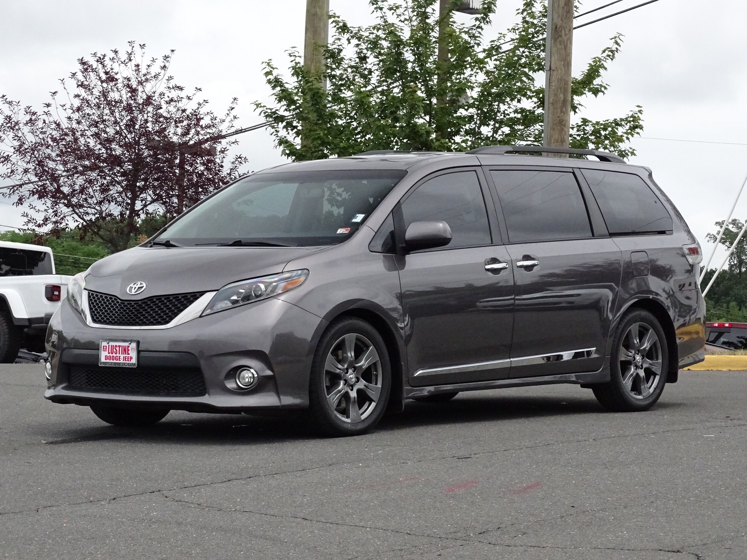 2017 toyota van for sale