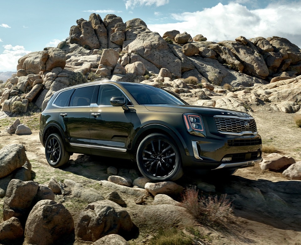 Luther Bloomington Kia Kia Dealership in Bloomington, MN