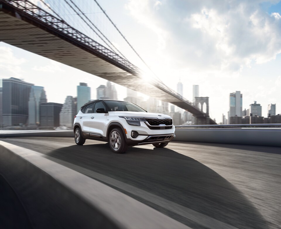 Luther Bloomington Kia Kia Dealership in Bloomington, MN