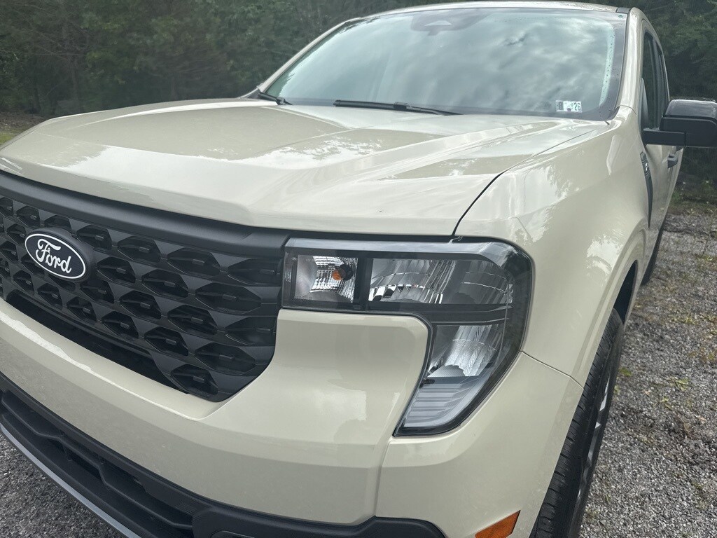 2025 Ford Maverick XLT photo 3