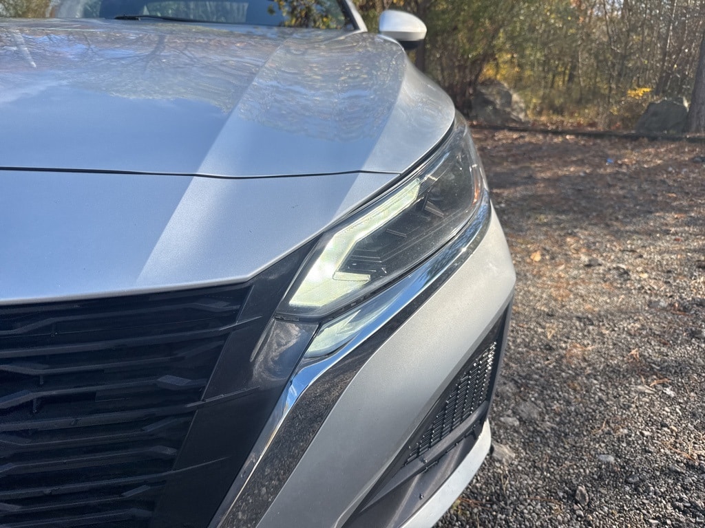 Used 2023 Nissan Altima 2.5 SV Sedan