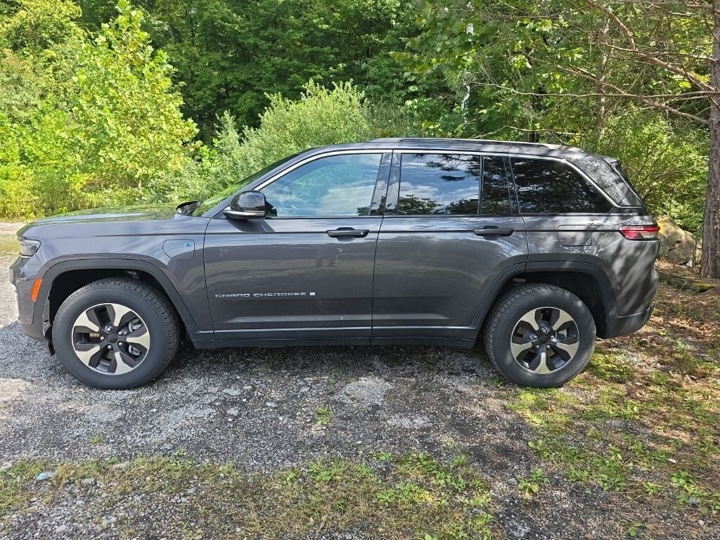 Used 2024 Jeep Grand Cherokee 4xe SUV