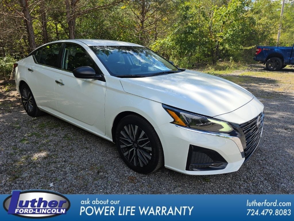Used 2025 Nissan Altima 2.5 SV Sedan