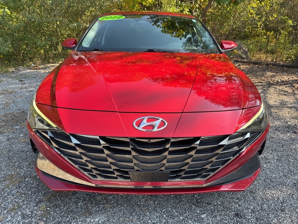 Used 2022 Hyundai Elantra SEL Sedan