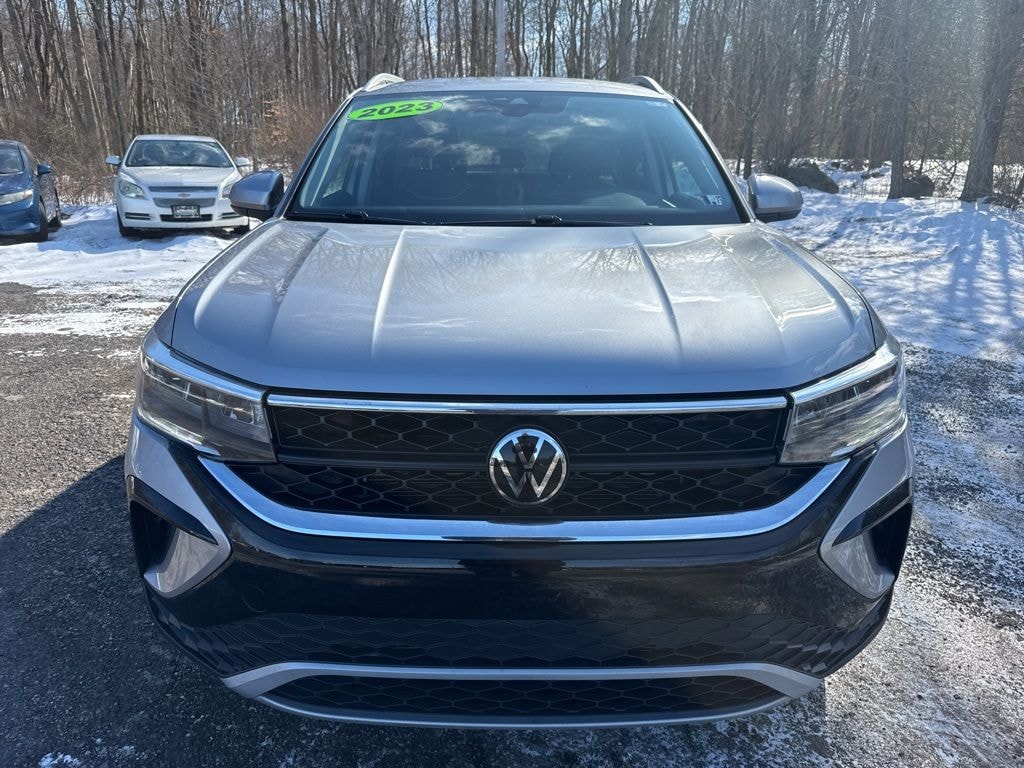Used 2023 Volkswagen Taos 1.5T SE SUV