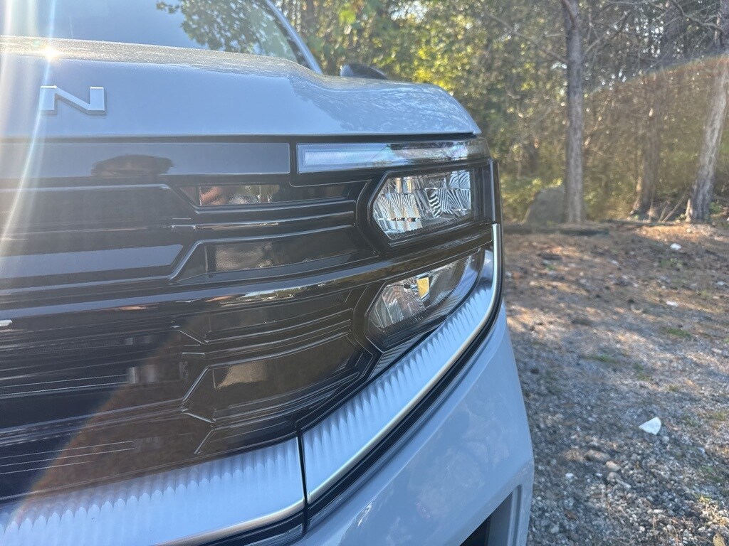 2025 Ford Expedition MAX Platinum photo 3
