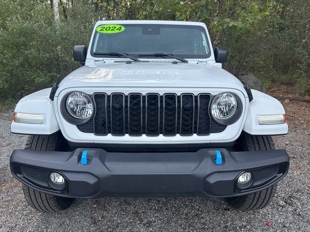 2024 Jeep Wrangler Sport S 4xe photo 2
