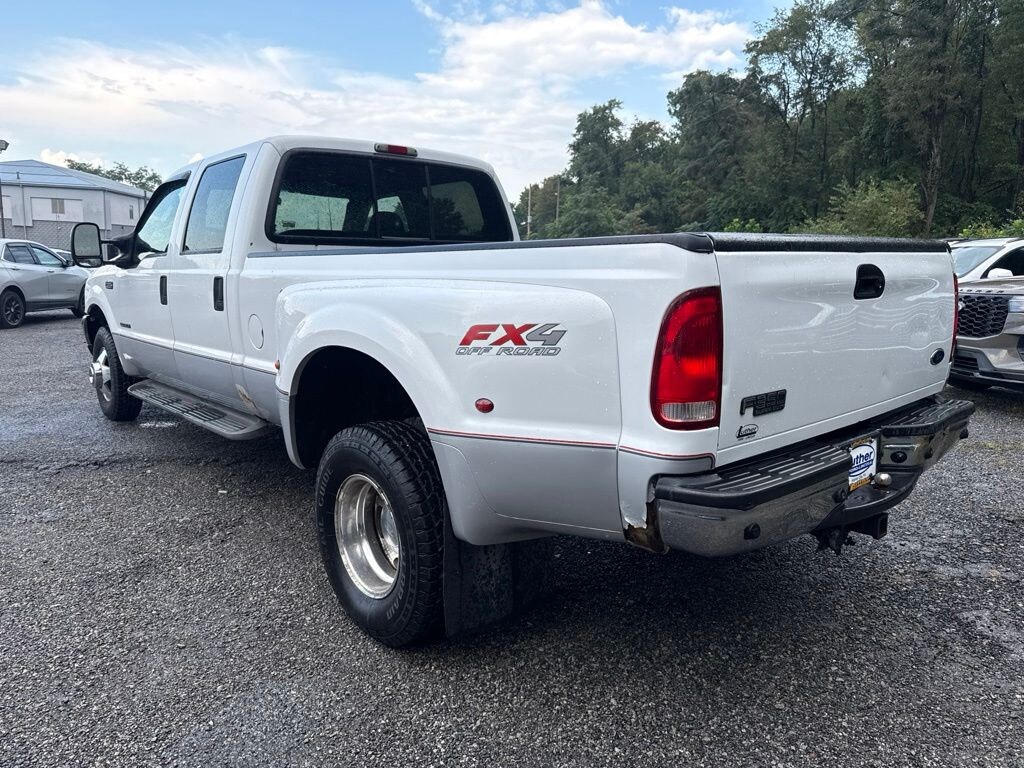 Used 2003 Ford F-350SD Lariat Truck