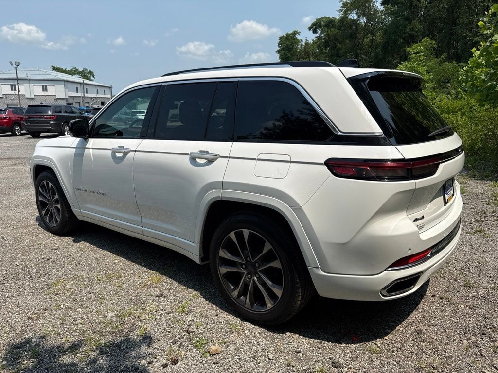Used 2023 Jeep Grand Cherokee Overland SUV