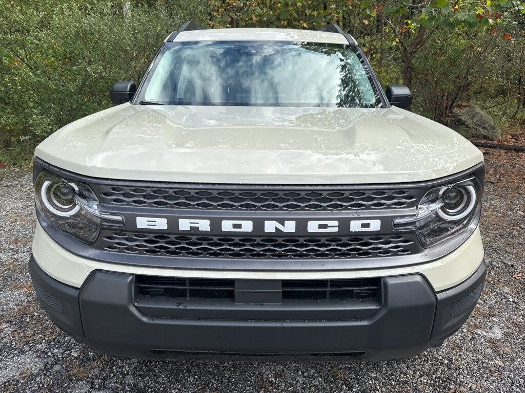 2025 Ford Bronco Sport Big Bend photo 2
