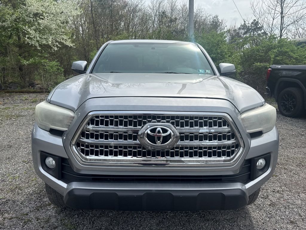 Used 2016 Toyota Tacoma TRD Off-Road Truck