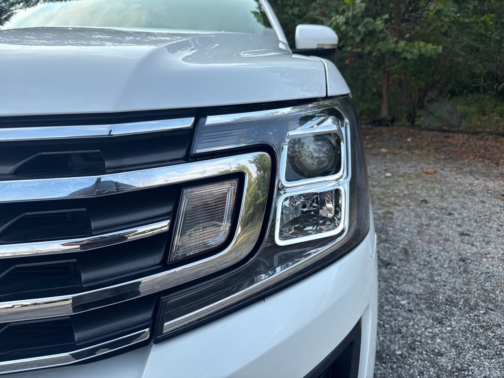 2020 Ford Expedition XLT photo 2