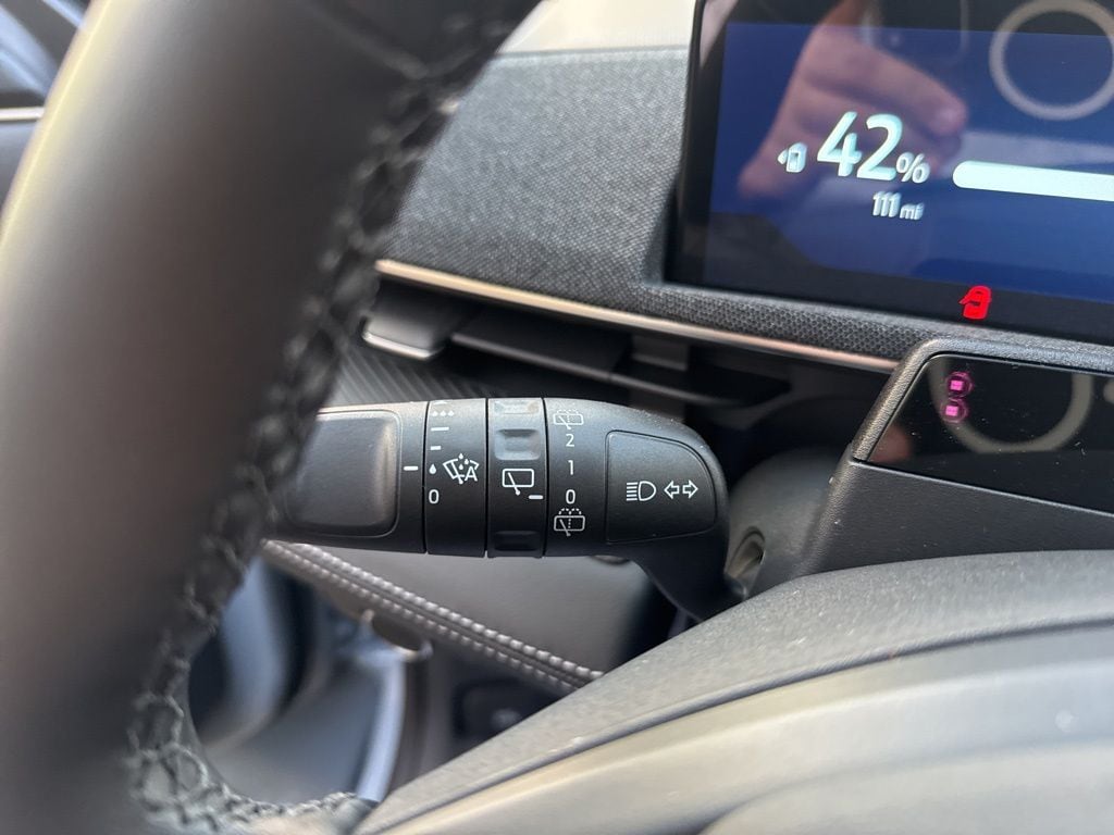 2025 Ford Mustang Mach-E Premium - Photo 21