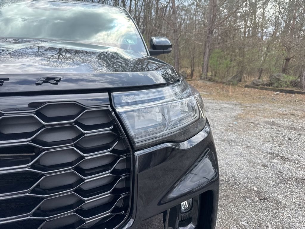 New 2026 Ford Explorer ST-Line SUV