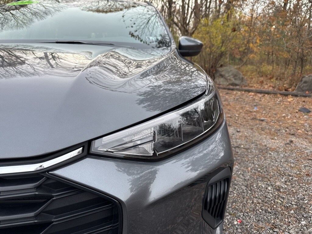 2025 Ford Escape ST-Line photo 3