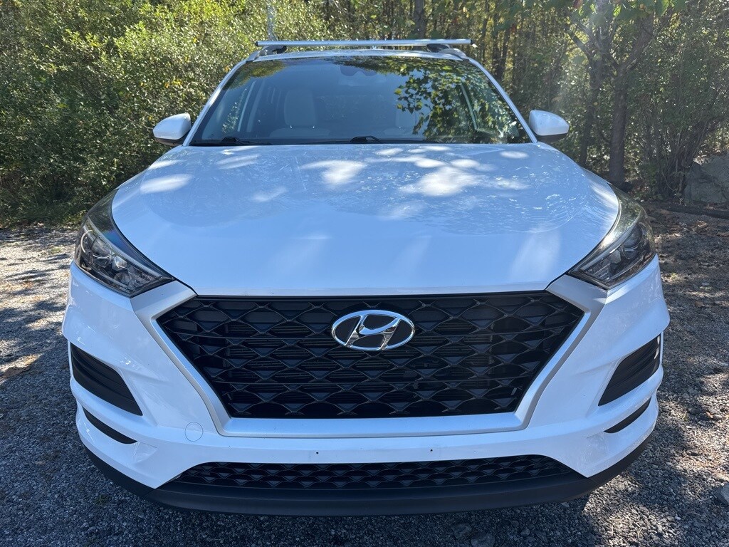 2020 Hyundai Tucson Value photo 2