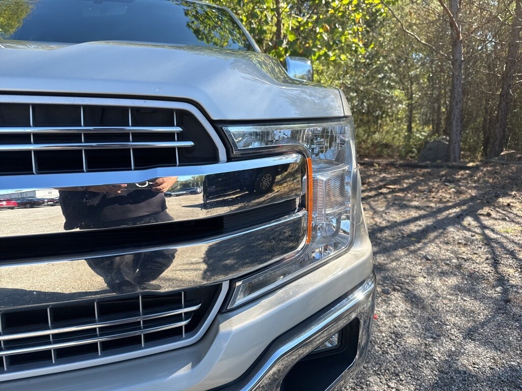 2018 Ford F-150 Lariat photo 3