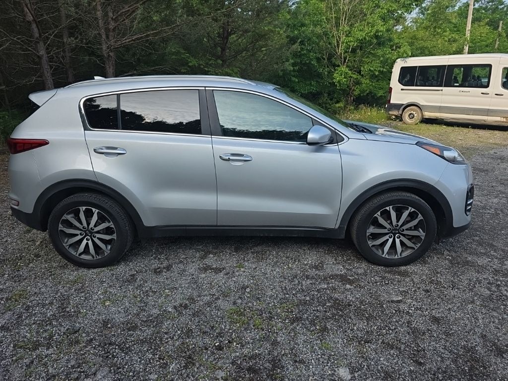 Used 2017 Kia Sportage EX SUV